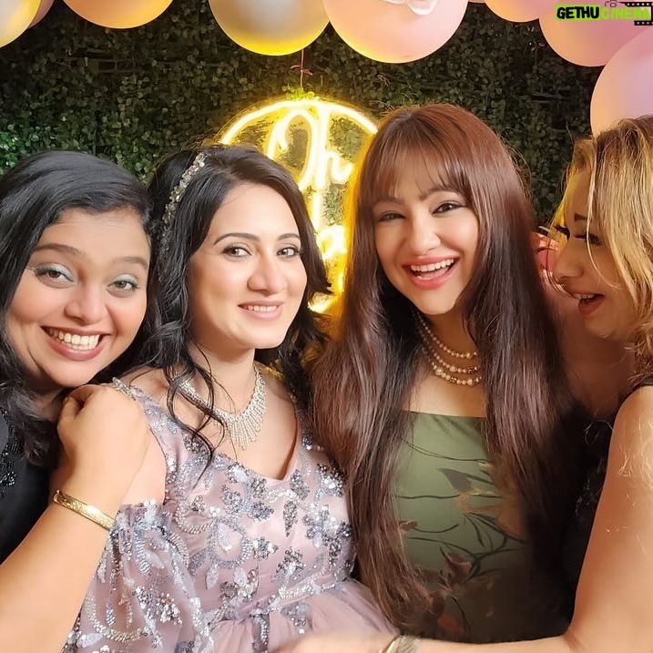 Anu Prabhakar - 73.5K Likes - Whoa!! This was one baby shower to remember for a lifetime!! Fun, laughter, genuine blessings from people who i love the most. All the credits go to @goldenstar_ganesh sir and the his lovely lady @shilpaaganesh mam for hosting this awesome awesome baby shower for me. Mam you’ve been a friend , a guide , an elder sister and sometimes even a mom whenever needed you the most. I really dont know how to say thanks to you. The food , the decor , the arrangements, the invitees were just super pinpoint perfect. I really love you mam. Thank you again. Ganesh sir thank you for being the bestest host ever. We laughed soooooo much because of you. Your simplicity since the time I’ve known you is inspirational. Love you too. Thankyou to all who came by to wish me and the baby. I will remember this forever ❤️ Thanks God for all these lovely people in my life 🥰💝