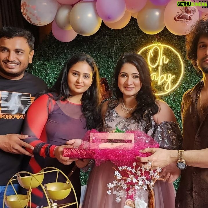 Anu Prabhakar - 73.5K Likes - Whoa!! This was one baby shower to remember for a lifetime!! Fun, laughter, genuine blessings from people who i love the most. All the credits go to @goldenstar_ganesh sir and the his lovely lady @shilpaaganesh mam for hosting this awesome awesome baby shower for me. Mam you’ve been a friend , a guide , an elder sister and sometimes even a mom whenever needed you the most. I really dont know how to say thanks to you. The food , the decor , the arrangements, the invitees were just super pinpoint perfect. I really love you mam. Thank you again. Ganesh sir thank you for being the bestest host ever. We laughed soooooo much because of you. Your simplicity since the time I’ve known you is inspirational. Love you too. Thankyou to all who came by to wish me and the baby. I will remember this forever ❤️ Thanks God for all these lovely people in my life 🥰💝