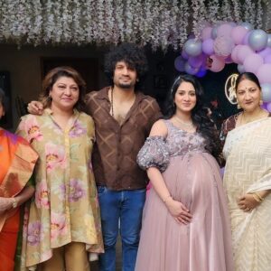 Anu Prabhakar Instagram - Whoa!! This was one baby shower to remember for a lifetime!! Fun, laughter, genuine blessings from people who i love the most. All the credits go to @goldenstar_ganesh sir and the his lovely lady @shilpaaganesh mam for hosting this awesome awesome baby shower for me. Mam you’ve been a friend , a guide , an elder sister and sometimes even a mom whenever needed you the most. I really dont know how to say thanks to you. The food , the decor , the arrangements,  the invitees were just super pinpoint perfect. I really love you mam. Thank you again. Ganesh sir thank you for being the bestest host ever. We laughed soooooo much because of you. Your simplicity since the time I’ve known you is inspirational. Love you too. Thankyou to all who came by to wish me and the baby. I will remember this forever ❤️ Thanks God for all these lovely people in my life 🥰💝