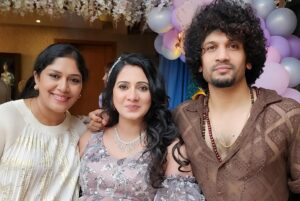 Anu Prabhakar Instagram - Whoa!! This was one baby shower to remember for a lifetime!! Fun, laughter, genuine blessings from people who i love the most. All the credits go to @goldenstar_ganesh sir and the his lovely lady @shilpaaganesh mam for hosting this awesome awesome baby shower for me. Mam you’ve been a friend , a guide , an elder sister and sometimes even a mom whenever needed you the most. I really dont know how to say thanks to you. The food , the decor , the arrangements,  the invitees were just super pinpoint perfect. I really love you mam. Thank you again. Ganesh sir thank you for being the bestest host ever. We laughed soooooo much because of you. Your simplicity since the time I’ve known you is inspirational. Love you too. Thankyou to all who came by to wish me and the baby. I will remember this forever ❤️ Thanks God for all these lovely people in my life 🥰💝