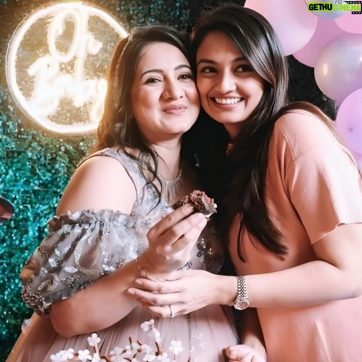 Anu Prabhakar - 73.5K Likes - Whoa!! This was one baby shower to remember for a lifetime!! Fun, laughter, genuine blessings from people who i love the most. All the credits go to @goldenstar_ganesh sir and the his lovely lady @shilpaaganesh mam for hosting this awesome awesome baby shower for me. Mam you’ve been a friend , a guide , an elder sister and sometimes even a mom whenever needed you the most. I really dont know how to say thanks to you. The food , the decor , the arrangements, the invitees were just super pinpoint perfect. I really love you mam. Thank you again. Ganesh sir thank you for being the bestest host ever. We laughed soooooo much because of you. Your simplicity since the time I’ve known you is inspirational. Love you too. Thankyou to all who came by to wish me and the baby. I will remember this forever ❤️ Thanks God for all these lovely people in my life 🥰💝