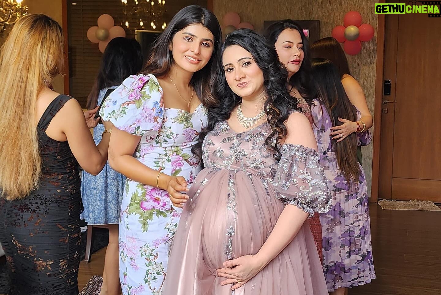 Anu Prabhakar - 73.5K Likes - Whoa!! This was one baby shower to remember for a lifetime!! Fun, laughter, genuine blessings from people who i love the most. All the credits go to @goldenstar_ganesh sir and the his lovely lady @shilpaaganesh mam for hosting this awesome awesome baby shower for me. Mam you’ve been a friend , a guide , an elder sister and sometimes even a mom whenever needed you the most. I really dont know how to say thanks to you. The food , the decor , the arrangements, the invitees were just super pinpoint perfect. I really love you mam. Thank you again. Ganesh sir thank you for being the bestest host ever. We laughed soooooo much because of you. Your simplicity since the time I’ve known you is inspirational. Love you too. Thankyou to all who came by to wish me and the baby. I will remember this forever ❤️ Thanks God for all these lovely people in my life 🥰💝