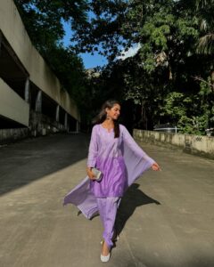 Actress Anushka Sen HD Instagram Photos and Wallpapers September 2024