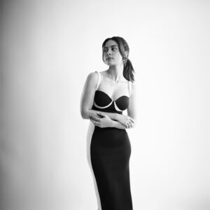 Anya Singh Instagram - 🖤✨

Outfit - @nidhiandmahak
Jewellery - @shopsheerluxejewellery
Styled by - @shraddhalakhani
Assisted by - @dhvanivelani
Make up - @nidhee.kapoor
Hair- @lovepeacestyle.in 
Managed by - @dishadk01
Shot by - @nikhillmanttri