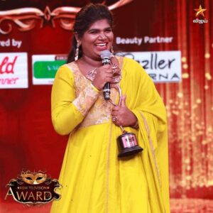 Aranthangi Nisha Instagram - Trending Pair - #Bala & #Nisha 😍🔥#NowShowing #9thAnnualVijayTelevisionAwards #VTA #VijayStars #VijayTelevision #VijayTV