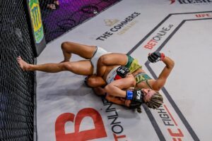 Ashley Yoder Instagram - Action Shots #LFA190 📸
@jjaldrich 
@mikegonzales1981 
@rfbjj