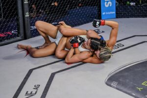Ashley Yoder Instagram - Action Shots #LFA190 📸
@jjaldrich 
@mikegonzales1981 
@rfbjj