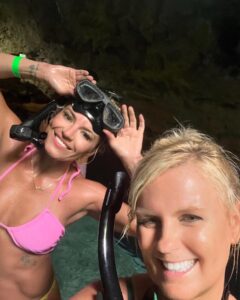 Actress Ashley Yoder HD Instagram Photos and Wallpapers September 2024