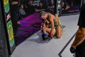 Ashley Yoder Instagram - Action Shots #LFA190 📸
@jjaldrich 
@mikegonzales1981 
@rfbjj
