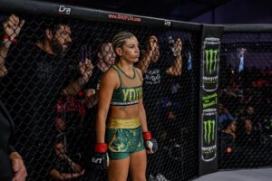 Ashley Yoder Instagram - Action Shots #LFA190 📸
@jjaldrich 
@mikegonzales1981 
@rfbjj