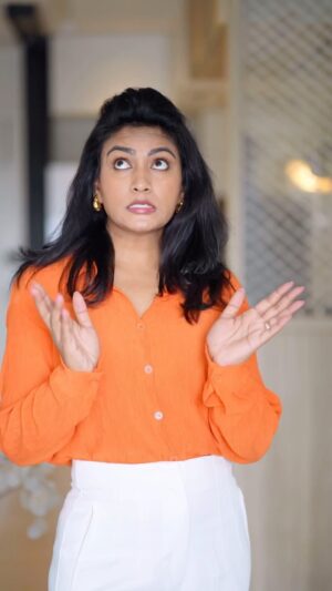 Ashmitha Instagram - Comment ‘serum’ for the link! 
I put the most popular ones through the viral betadine test, and the results are super interesting! 🔍 Curious which one gives the best glow without irritating your skin? Watch till the end! 👀
#SkincareHacks #VitaminCSerum #GlowGetter #BetadineTest #DeconstructSerum #SkincareSecrets #SerumReview #Ad