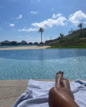 Asmara Abigail Instagram - Thank you so much for this wonderful short trip to @taaktanalabuanbajo 💜🍸🦐
It is truly wonderful and rewarding after the ups and downs of hustling in the city.
Thank you @luxina.id @ionakhmad & @destinationtur @yentochen13 
Of course the wonderful team of @panjiindra and @anwarkho15 
The whole team Of TA’AKTANA that gives a wonderful exceptional experiences and services; Peter, Dwi, Angelica, Ido, Berry, Stephanie, and our golden boy Ardya 💜 

Check out Ardya Rafie’s @spotifyid playlist called ‘UMASA - TA’AKTANA’ for Umasa Restaurant in Ta’Aktana to bring the breeze of Labuan Bajo into your soul. One of the best playlist in the restaurant that I’ve ever experienced. 

Labuan Bajo, 22-24 September 2024.