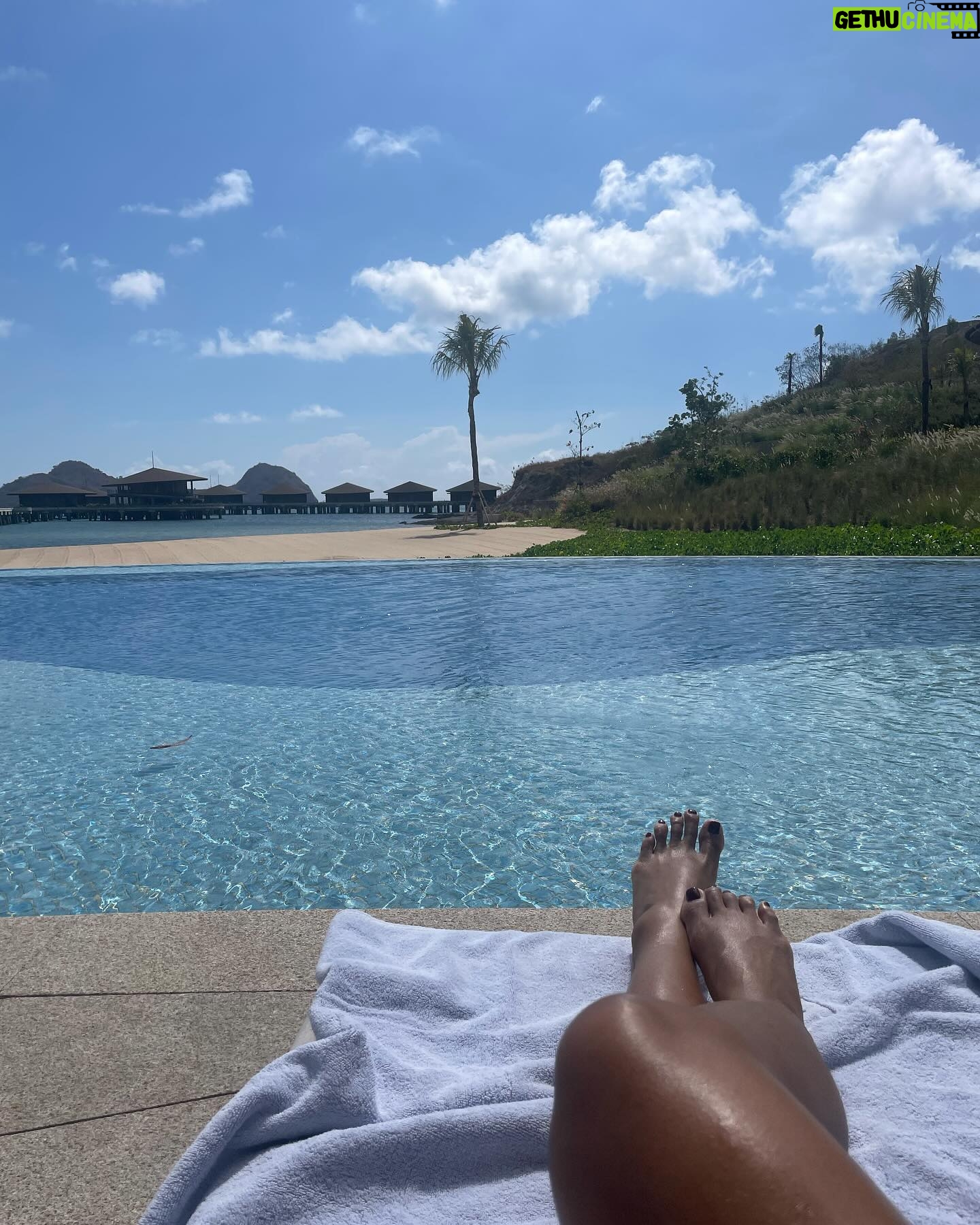 Asmara Abigail - 3.3K Likes - Thank you so much for this wonderful short trip to @taaktanalabuanbajo 💜🍸🦐
It is truly wonderful and rewarding after the ups and downs of hustling in the city.
Thank you @luxina.id @ionakhmad & @destinationtur @yentochen13
Of course the wonderful team of @panjiindra and @anwarkho15
The whole team Of TA’AKTANA that gives a wonderful exceptional experiences and services; Peter, Dwi, Angelica, Ido, Berry, Stephanie, and our golden boy Ardya 💜
Check out Ardya Rafie’s @spotifyid playlist called ‘UMASA - TA’AKTANA’ for Umasa Restaurant in Ta’Aktana to bring the breeze of Labuan Bajo into your soul. One of the best playlist in the restaurant that I’ve ever experienced.
Labuan Bajo, 22-24 September 2024.