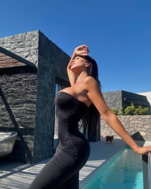 Aurah Ruiz Instagram - “Confía en el brillo que llevas dentro y deja que ilumine tu camino.” ✨