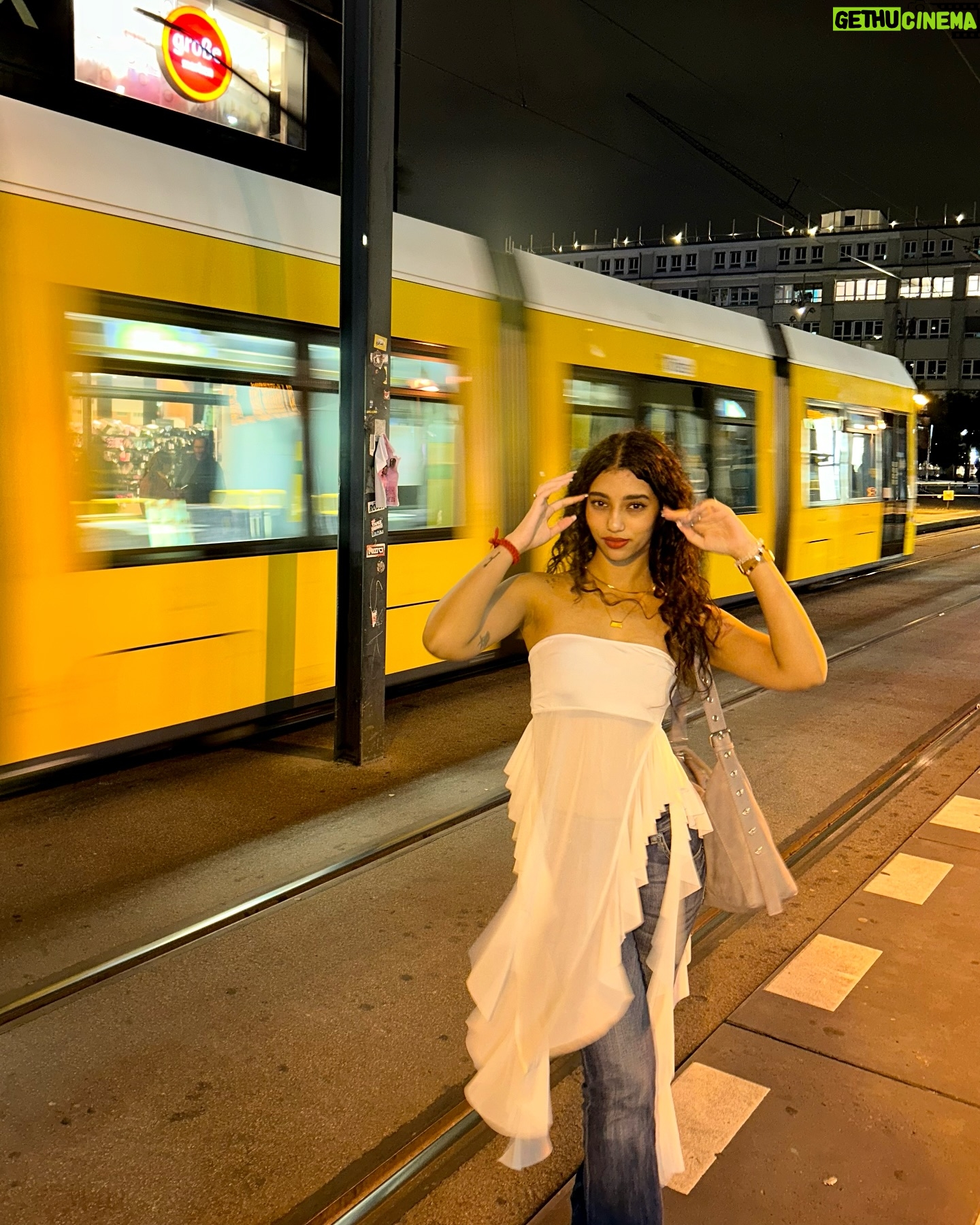 Avanthika Babu - 13.3K Likes - So this is 22?
#22birthday #Berlin