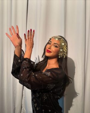Aya Samaha Instagram - With all the sleepless nights and being pregnant during the whole shooting of Omar Afandi series, seeing good feedbacks mean SO much to me 🙌🏻
#duhasmakeup