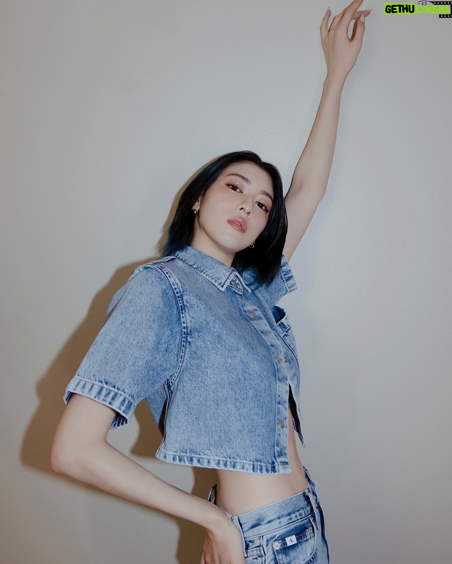 Ayaka Miyoshi - 129.4K Likes - 😝
@calvinklein
@sopialand
@yudai_makino