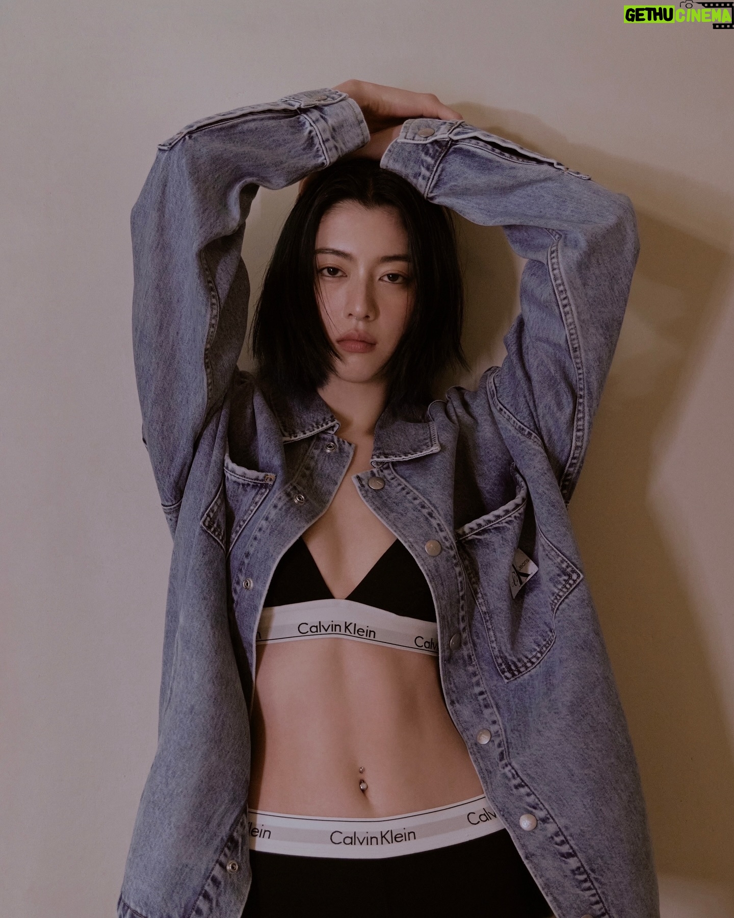 Ayaka Miyoshi - 129.8K Likes - Always with you..🌙
👚 @calvinklein
📸 @sopialand
💄 @yudai_makino