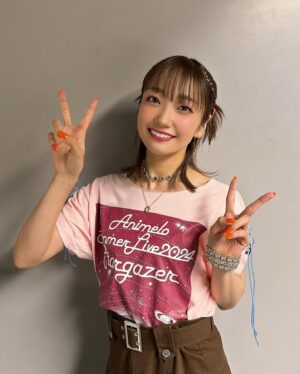 Ayaka Ohashi Instagram - Animelo Summer Live 2024 -Stargazer-
DAY1 今年も出演させていただきました〜！！

#アニサマ ならではのコラボをさせていただいたり🏴‍☠️🤓
10周年をお祝いしていただいたり大閃光ぐるぐる最高でした✨

引き続き大橋彩香の応援もよろしくお願いします！

本日は足下の悪い中、ご来場いただいた皆様、誠にありがとうございました🦥(スタッフ)

#大橋彩香 
🖐🏻#10周年あやか🖐🏻