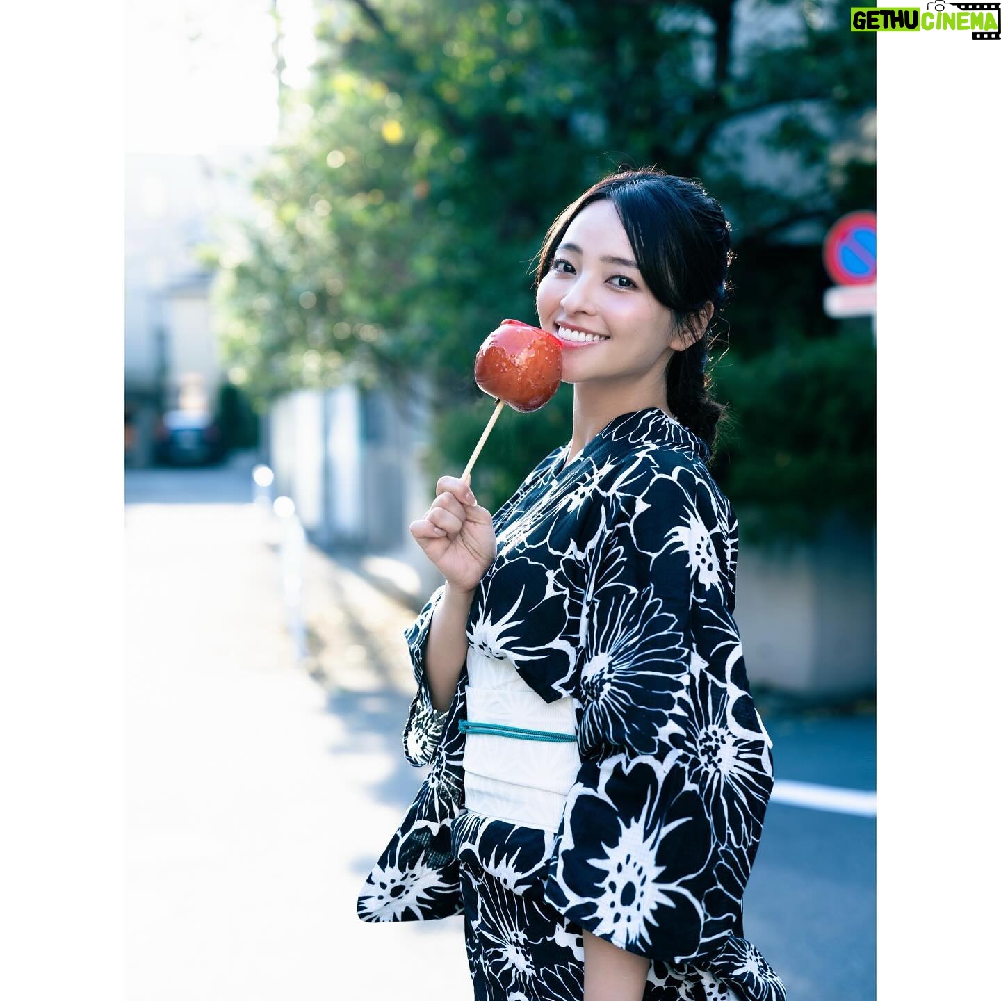 Ayame Misaki - 5.9K Likes - #りんご飴 #夏祭り #夏休み #夏の終わり #浴衣 #夏 #japan
#yukata #yukatagirl #kimono #kimonogirl #kimonostyle