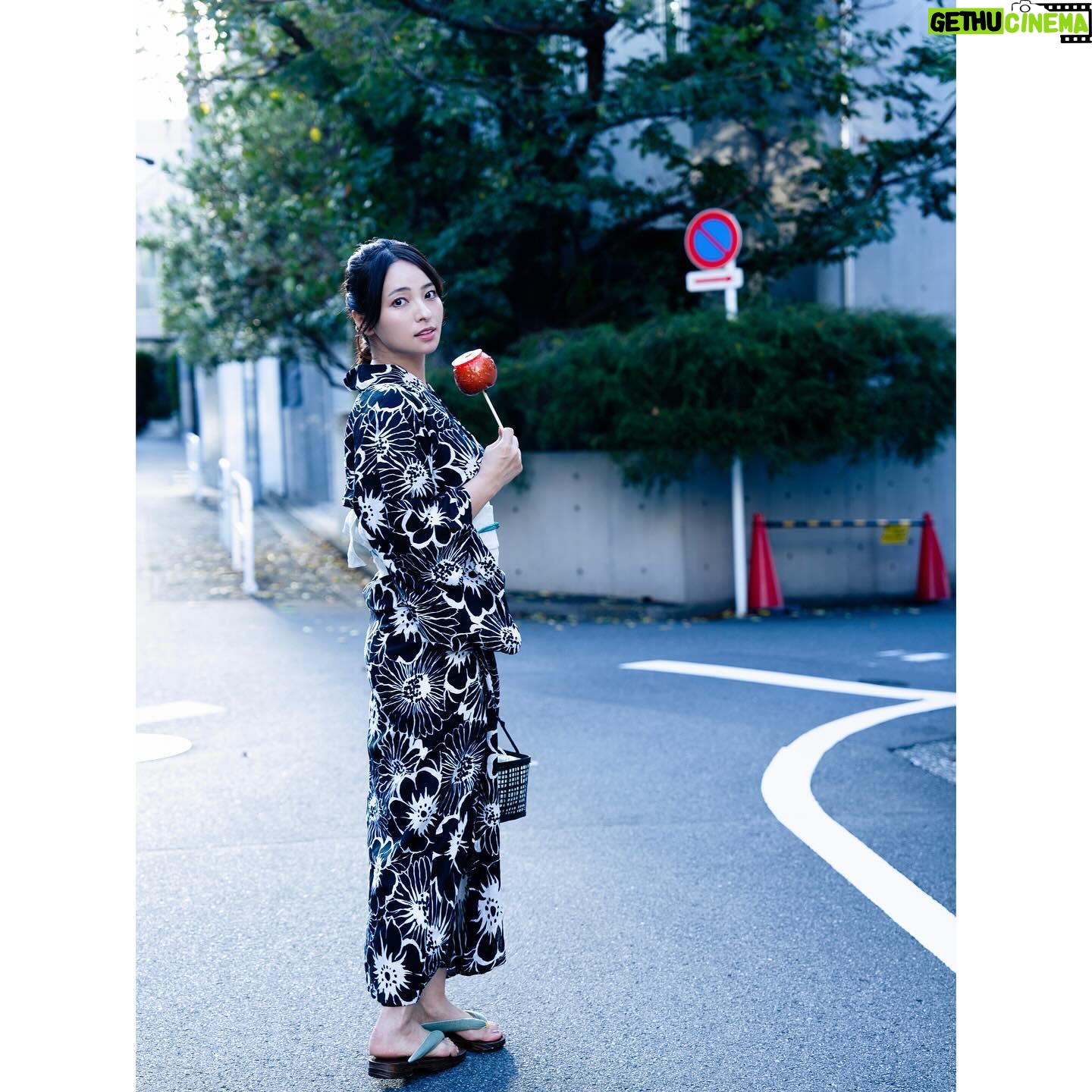 Ayame Misaki - 9.5K Likes - #りんご飴 #夏祭り #夏休み #夏の終わり #浴衣 #夏 #japan
#yukata #yukatagirl #kimono #kimonogirl #kimonostyle