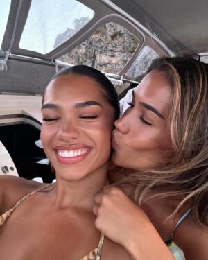 Azra Mian Instagram - BFFL