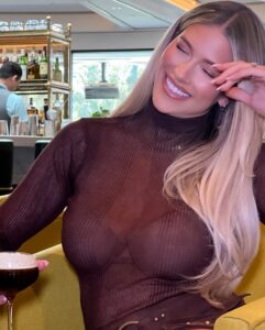Actress Barbie Blank HD Instagram Photos and Wallpapers September 2024