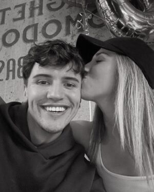 Barbora Votíková Instagram - happy bday to this one