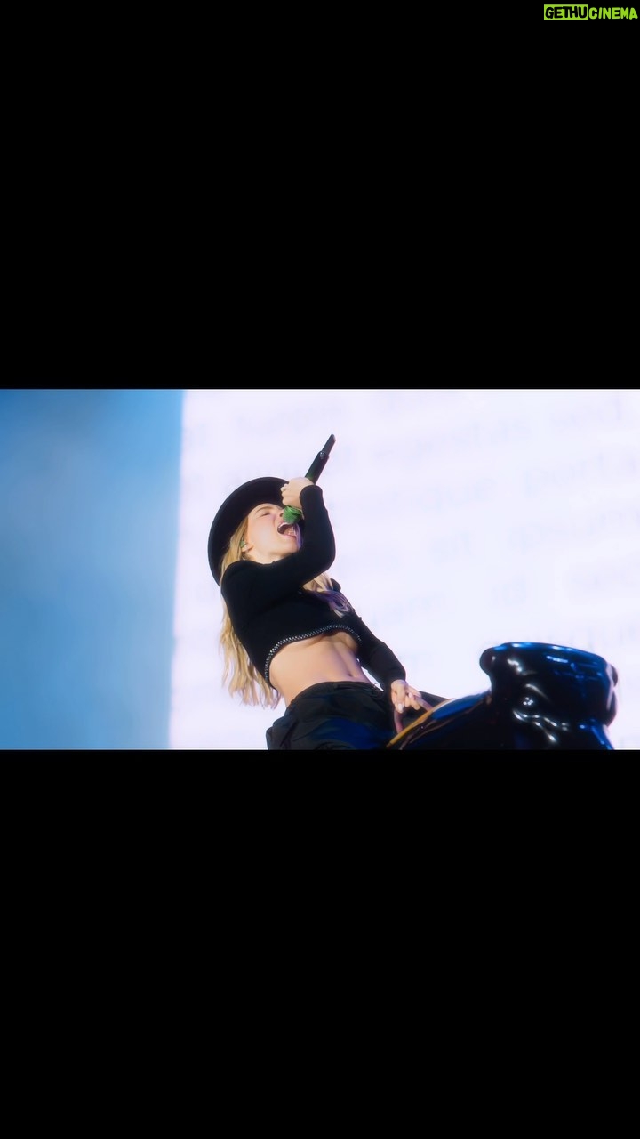 Belinda - 56K Likes - Beli ~ belik 😈