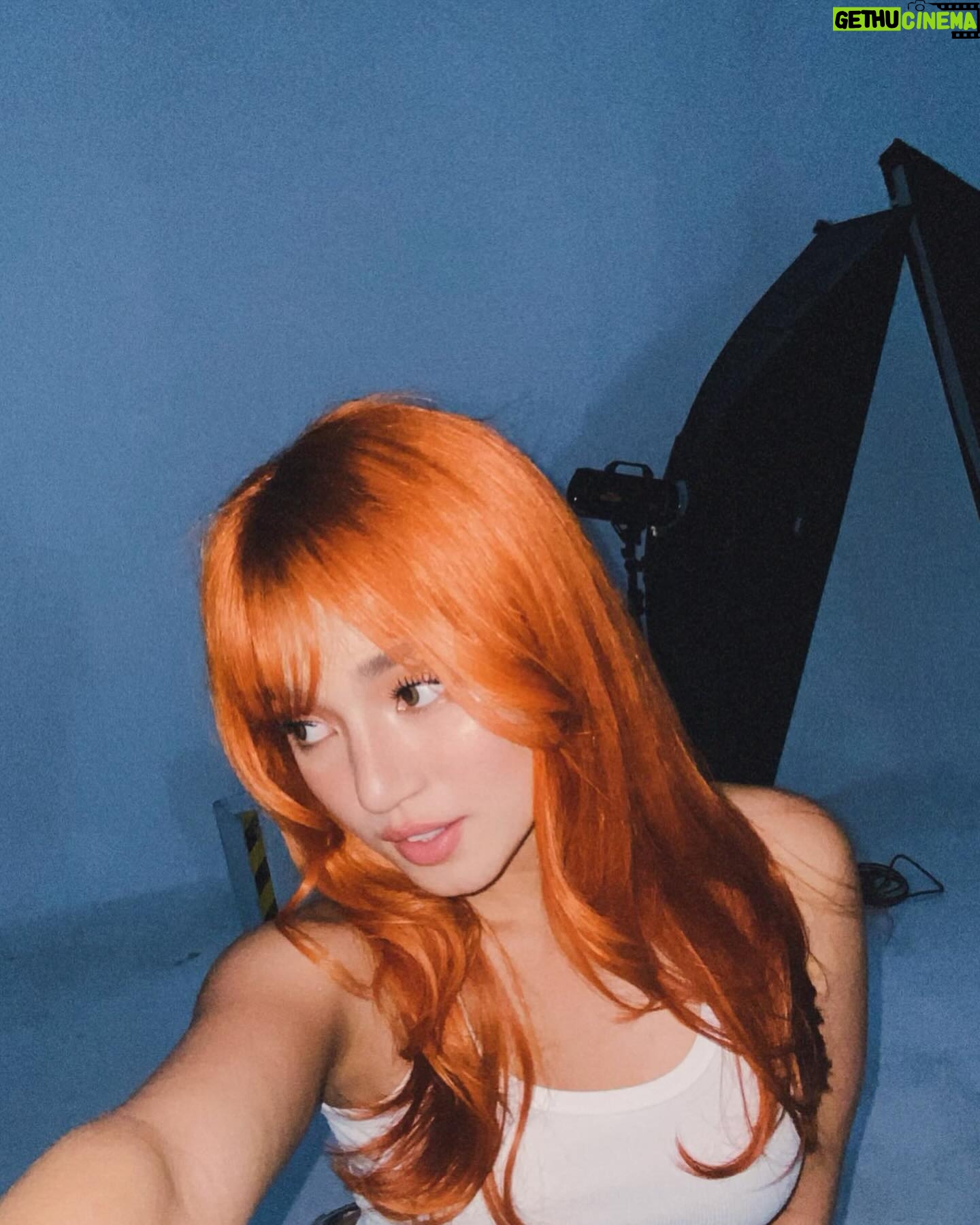 Belle Mariano - 302.9K Likes - 4 pics 1 word 🍊🧡🥕🐅