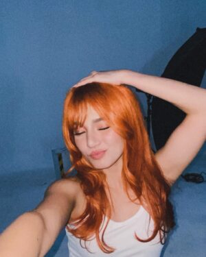 Belle Mariano Instagram - 4 pics 1 word 🍊🧡🥕🐅