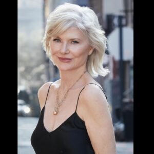 Beth Broderick Instagram - Brooklyn shoot.

@susanbowlusphoto @johnconroy007 @nililotan #classicmodel #SabrinasAunt #over60 #littleblackdress #fyp #aging #witchesofinstagram #brooklynlife