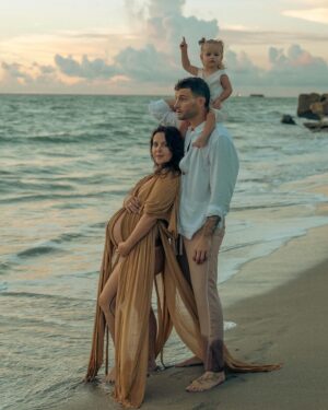 Bethany C. Meyers Instagram - Yesterday, I turned to @bethanycmeyers and said, “People must think we’re obsessed with our family,” and without missing a beat, she replied, “We are.” And honestly, we’re loving this phase of life. Here’s to all the family-obsessed folks living for early bedtimes, morning snuggles, sandy feet, and saying peepee and poopoo more times than you can count.

Enjoy these photos from our maternity shoot with the incredibly talented @createanomaly.