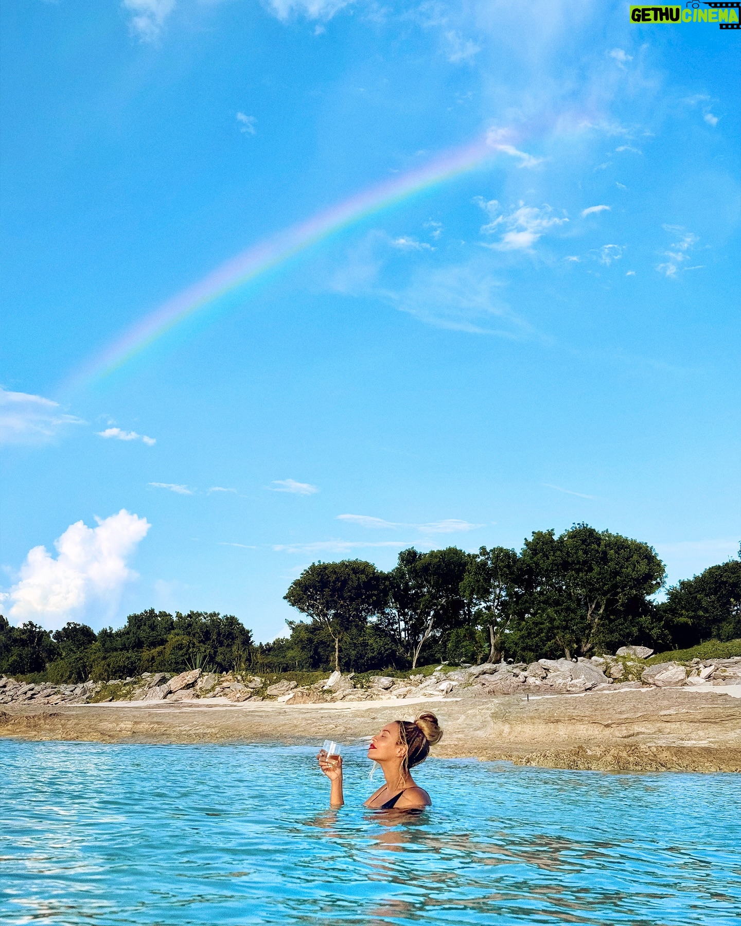 Beyoncé - 4.8 Million Likes -