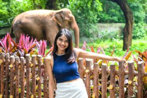 Bhagyashree Limaye Instagram - My recent trip to the Mumbai Zoo was one of the best experiences I've ever had at a zoo. The animals looked so happy, and I honestly felt just as happy being there. 
The place has been beautifully renovated, and getting so close to a tiger was an absolute thrill. It was definitely one of the best days of my life.
The penguins, the colorful birds, the gorgeous elephant, and the stunning leopard were just amazing. There's so much beauty to take in! ♥️
I really urge everyone to check out the Mumbai Zoo ASAP and experience the magic of nature up close.

Thank you @dr.abhisheksatam22 for blessing me with so much information and being a wonderful guide and giving so much love to these creatures! 
@emmanual_09 thank you for these wonderful pictures! 
@themumbaizoo and @my_bmc @rameshwar_jagdale thank you for this wonderful experience! ♥️♥️
#zoo #themumbaizoo #love