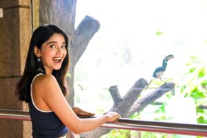 Bhagyashree Limaye Instagram - My recent trip to the Mumbai Zoo was one of the best experiences I've ever had at a zoo. The animals looked so happy, and I honestly felt just as happy being there. 
The place has been beautifully renovated, and getting so close to a tiger was an absolute thrill. It was definitely one of the best days of my life.
The penguins, the colorful birds, the gorgeous elephant, and the stunning leopard were just amazing. There's so much beauty to take in! ♥️
I really urge everyone to check out the Mumbai Zoo ASAP and experience the magic of nature up close.

Thank you @dr.abhisheksatam22 for blessing me with so much information and being a wonderful guide and giving so much love to these creatures! 
@emmanual_09 thank you for these wonderful pictures! 
@themumbaizoo and @my_bmc @rameshwar_jagdale thank you for this wonderful experience! ♥️♥️
#zoo #themumbaizoo #love