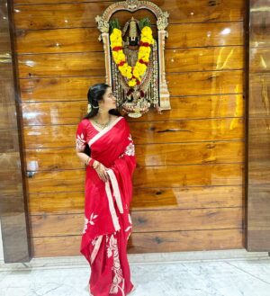 Bhavya Sri Instagram - Happy Varamahalakshmi too you all❤️