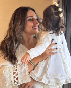 Actress Bipasha Basu HD Instagram Photos and Wallpapers September 2024