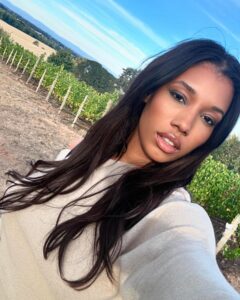 Actress Brookliyn Wren HD Photos and Wallpapers September 2024