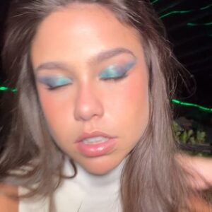 Bruna Carvalho Instagram - É ref de make que vcs querem? É ref que vcs vão ter!!!!