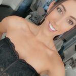 Caitlin Dechelle