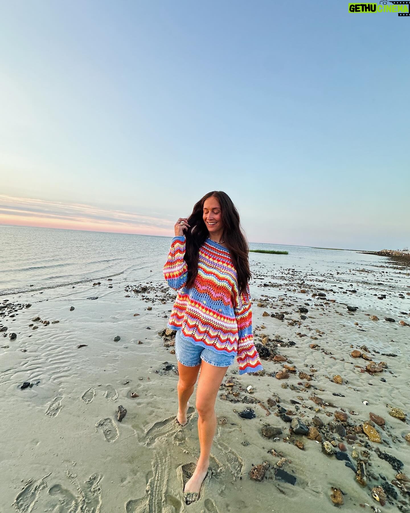 Camille Dufresne - 858 Likes - Happy as a clam š