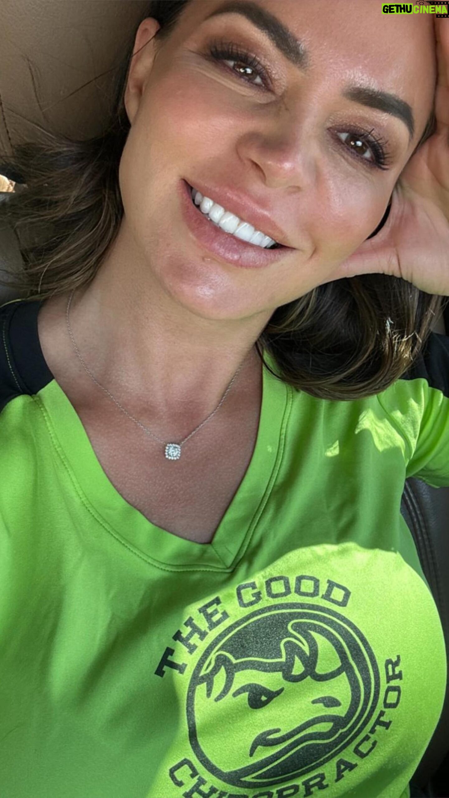 Candice Michelle - 892 Likes - Join me on the Sunset hamster wheel! For years I was stuck in worry, doubt and fear in my subconscious mind and didn’t even know it and it pushed my body into fight or flight which landed me with Panic attacks. This is where I had to a lot of work in my subconscious mind! I had to clear that baby out and start replacing it with hope, love and peace!! The shift has been life changing and thru it I have discovered my gifts to help others join me in watching the sunset 🌅! #emotionalalignment