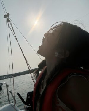 Candy Wong Ka Ching Instagram - 海篇2.0🛳️
Having fun with the sun ☀️