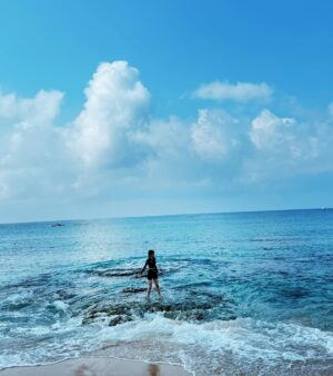 Candy Wong Ka Ching Instagram - 《自訂台灣軼晴》海陸空-海篇🌊☀️
聽晚10:30開始第一日軼晴📺