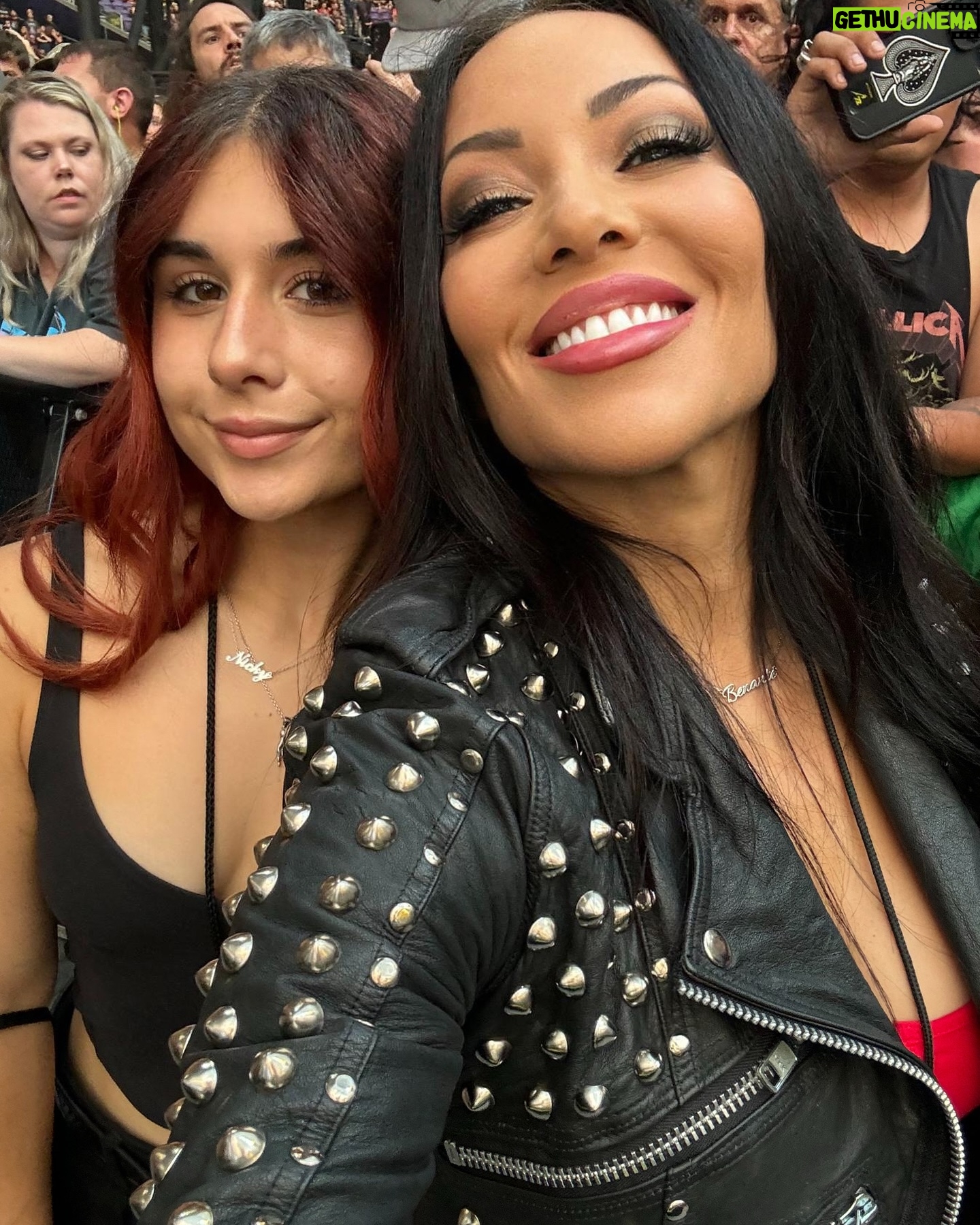 Carla Harvey - 5.1K Likes - Did you know that Purple Rain plays softly in the background everywhere you go in Minneapolis? #minnesotastuff #prince #firstavenue