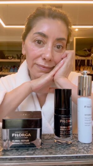 Carmen Gloria Arroyo Instagram - Rutina de día y noche con algunos de los maravillosos productos de la línea Global Repair de @filorga_cl 
Paso 1 Serum Hydra-AOX (5)
Paso 2 Global Repair eyes & lips
Paso 3 Global Repair Advanced Cream
Todos con tecnología NCEF (New Cellular Encapsulated Factor) 
#filorgaglobalrepair 
#filorgacl 
#NCEF
#filorga_cl