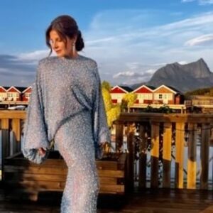 Actress Carola Häggkvist HD Instagram Photos and Wallpapers September 2024
