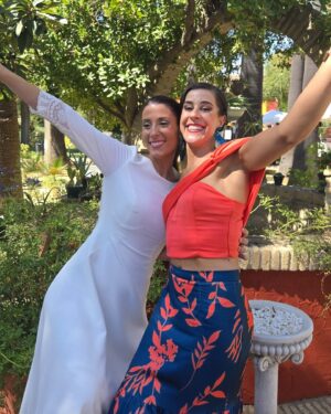 Carolina Marín Instagram - Cómo me alegro de haber estado contigo en un día así @laura_san_esc ❤️ Sé feliz y disfruta de la vida, ojalá seguir viéndolo a tu lado ✨