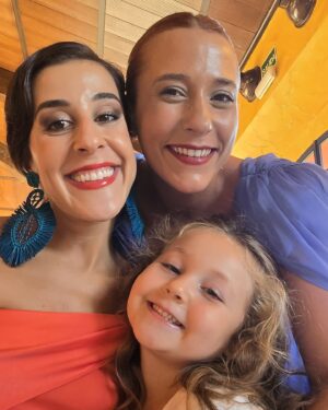Carolina Marín Instagram - Cómo me alegro de haber estado contigo en un día así @laura_san_esc ❤️ Sé feliz y disfruta de la vida, ojalá seguir viéndolo a tu lado ✨